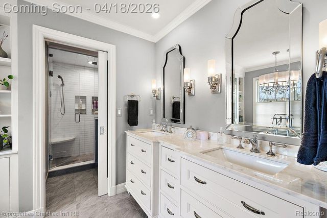 3648 Halla Lane, Bloomfield Hills, MI 48301
