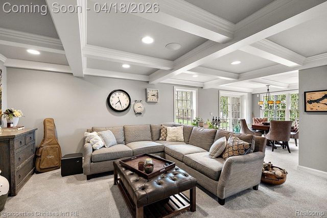 3648 Halla Lane, Bloomfield Hills, MI 48301