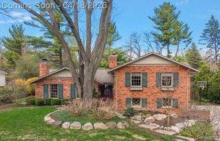 3648 Halla Lane, Bloomfield Hills, MI 48301