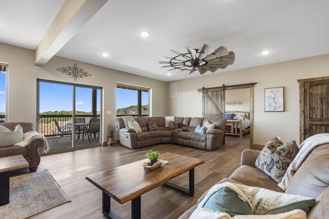 85 David Shawn Drive, Indian Point, MO 65616