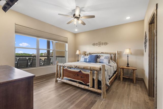 85 David Shawn Drive, Indian Point, MO 65616