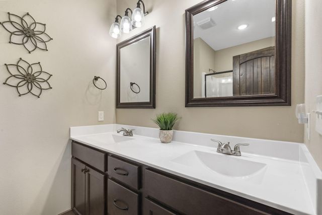 85 David Shawn Drive, Indian Point, MO 65616