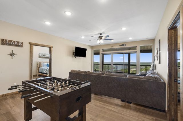 85 David Shawn Drive, Indian Point, MO 65616