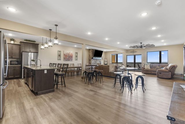 85 David Shawn Drive, Indian Point, MO 65616