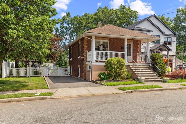28 WILDWOOD Avenue, Fords, NJ 08863