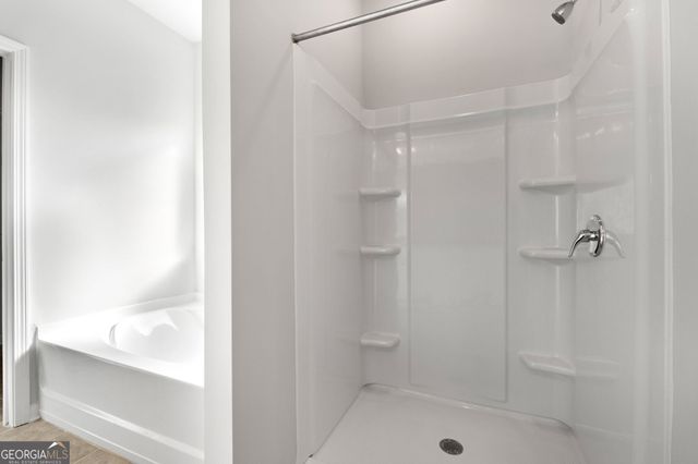 156 Charlie Fuller Road, Grantville, GA 30220