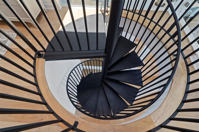 102 Lanai Street, Tiki Island, TX 77554