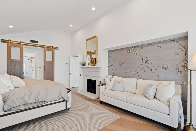 102 Lanai Street, Tiki Island, TX 77554