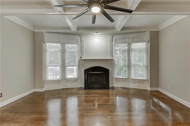 2581 Trailing Ivy Way, Buford, GA 30519