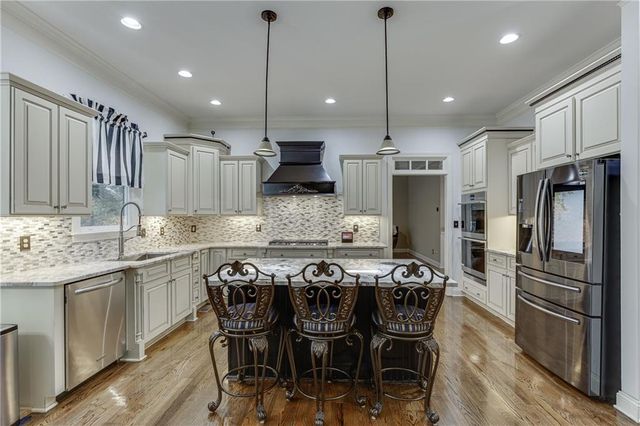 2581 Trailing Ivy Way, Buford, GA 30519