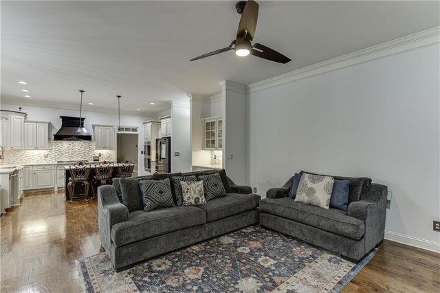 2581 Trailing Ivy Way, Buford, GA 30519