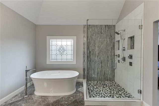 2581 Trailing Ivy Way, Buford, GA 30519