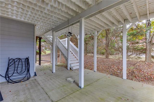 2581 Trailing Ivy Way, Buford, GA 30519