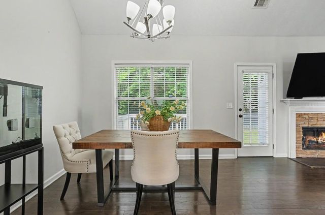 2925 Shane Drive, Snellville, GA 30078