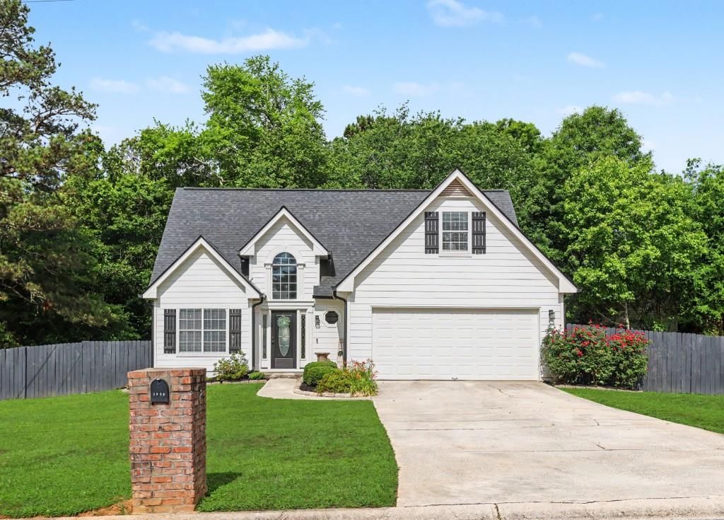 2925 Shane Drive, Snellville, GA 30078