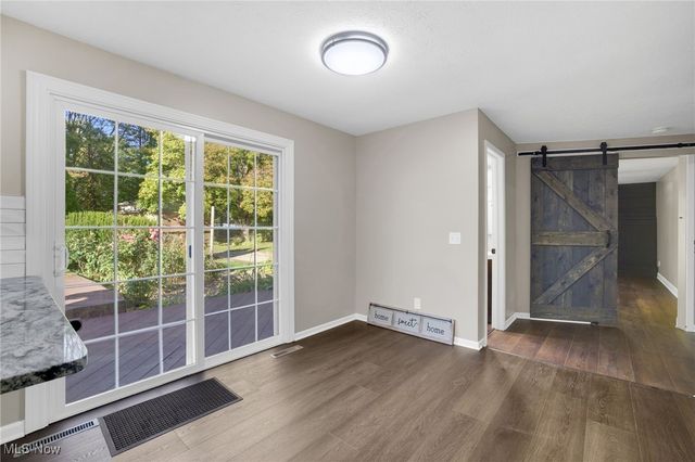 3863 Heckman Street NW, Uniontown, OH 44685