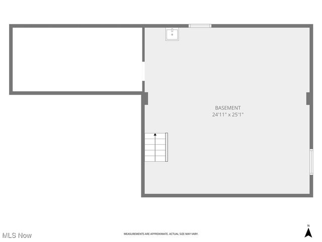 3863 Heckman Street NW, Uniontown, OH 44685