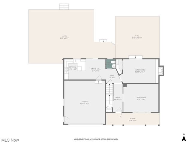 3863 Heckman Street NW, Uniontown, OH 44685