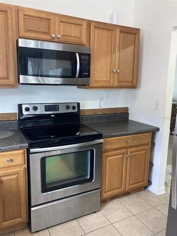 2233 ARDON AVENUE, Orlando, FL 32833