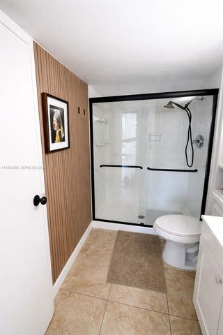 16851 NE 23rd Avenue B604, North Miami Beach, FL 33160