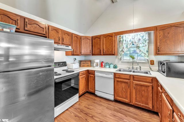 203 Lowndes Avenue, Greenville, SC 29607