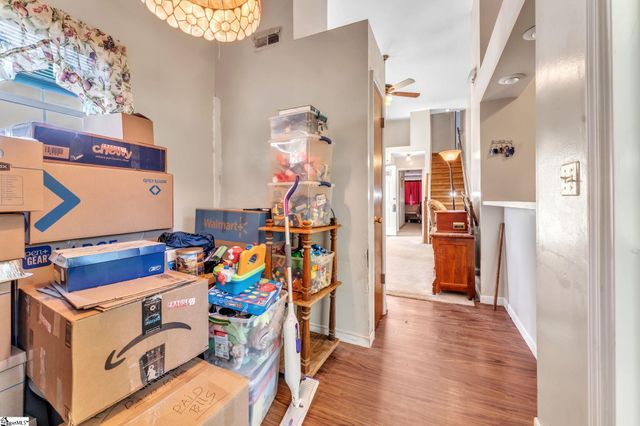 203 Lowndes Avenue, Greenville, SC 29607