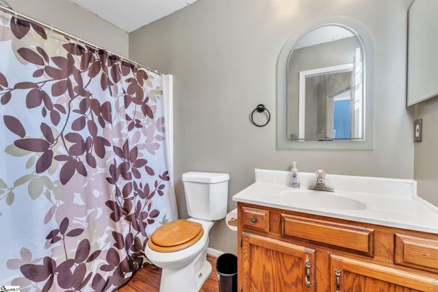 203 Lowndes Avenue, Greenville, SC 29607