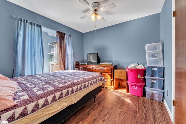 203 Lowndes Avenue, Greenville, SC 29607