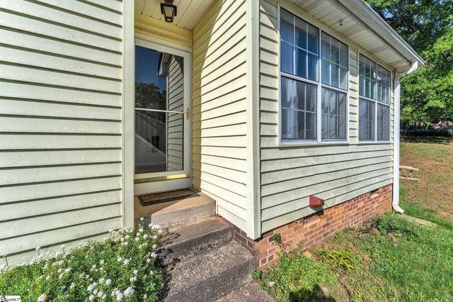 203 Lowndes Avenue, Greenville, SC 29607