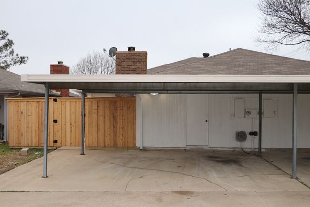 726 Cory Street, Grapevine, TX 76051