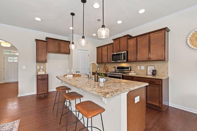 1710 Woodsdale Drive, Durham, NC 27703