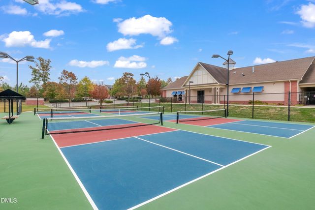 1710 Woodsdale Drive, Durham, NC 27703