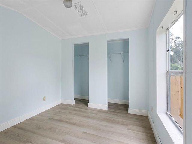 8714 N MEADOWVIEW CIRCLE, Tampa, FL 33625