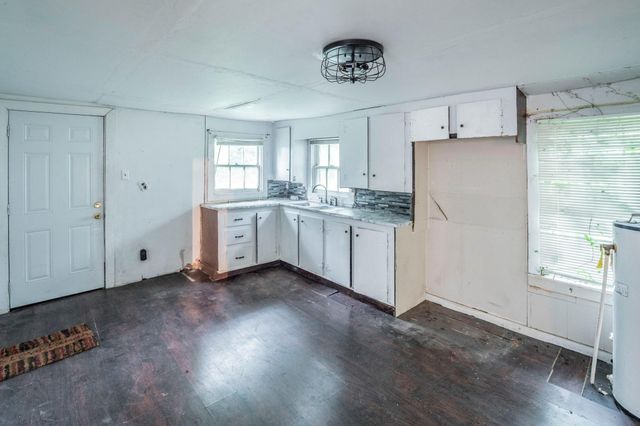 7988 Joy Street, Houston, TX 77028