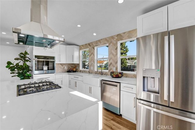 10505 Halbrent, San Fernando, CA 91345