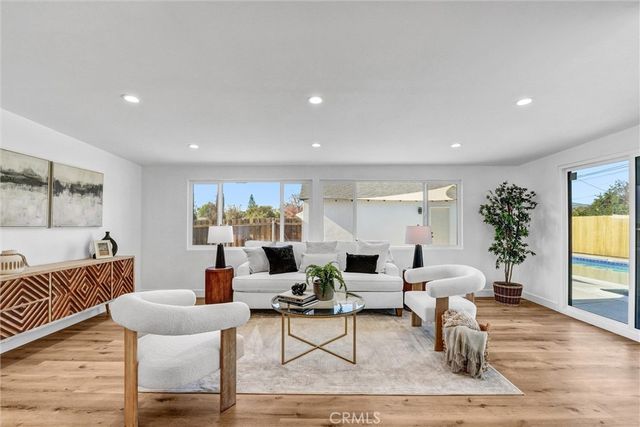 10505 Halbrent, San Fernando, CA 91345