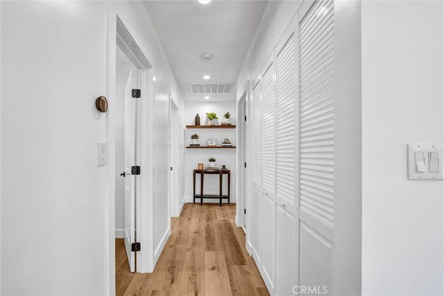 10505 Halbrent, San Fernando, CA 91345