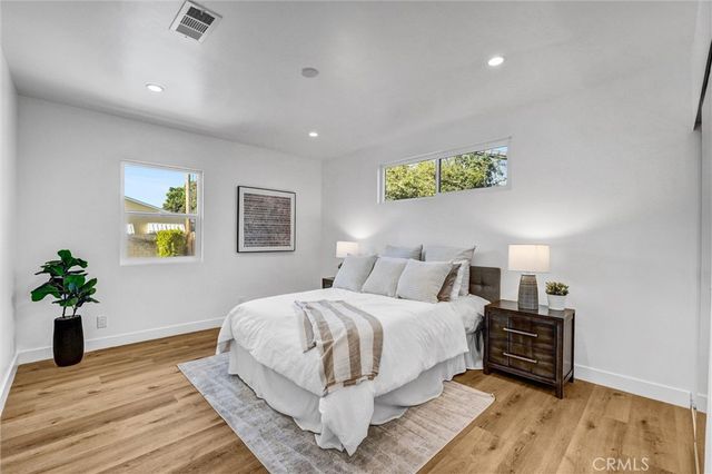 10505 Halbrent, San Fernando, CA 91345