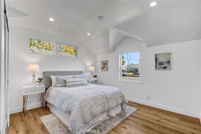 10505 Halbrent, San Fernando, CA 91345