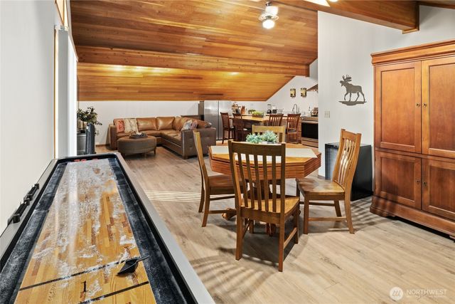 671 W Pacific Avenue, Ronald, WA 98940