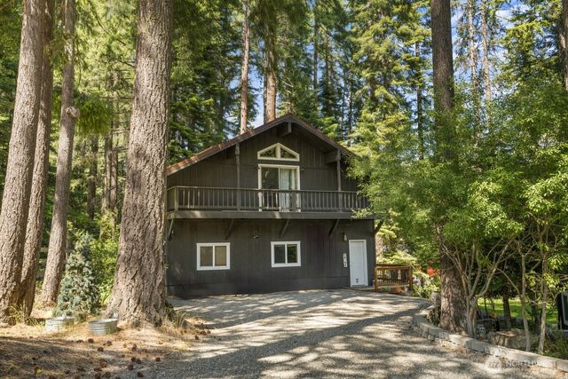 671 W Pacific Avenue, Ronald, WA 98940