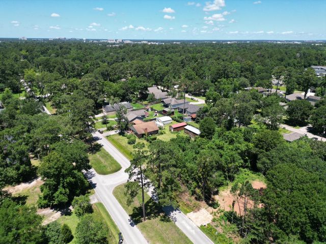 0 Lake Chateau Woods, Conroe, TX 77385