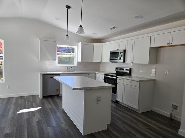 209 Claremont Street, Gaffney, SC 29341