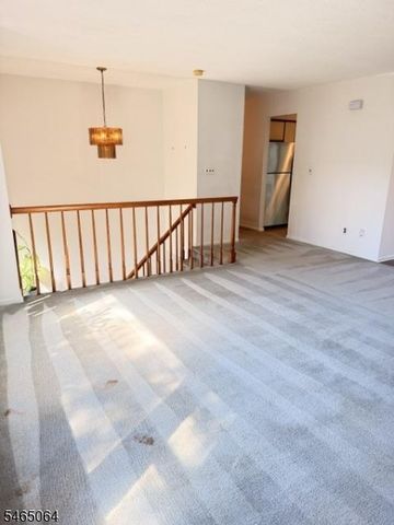 7 Garden St, East Hanover Twp., NJ 07936