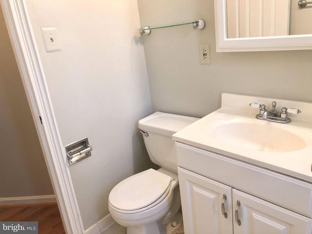 223 N GEORGE MASON DR #223-3, Arlington, VA 22203
