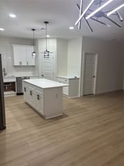 2523 Amelia Street, Dallas, TX 75235