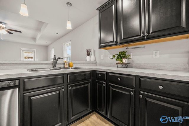 127 Ardsley Drive, Madison, AL 35756
