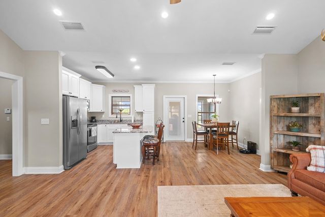 1150 Patterson Road, Dothan, AL 36301