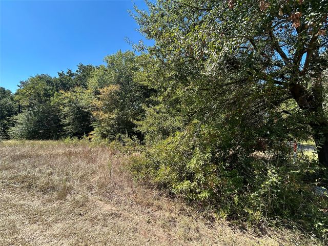 148 Midway Road, Tool, TX 75143