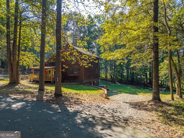 137 Ridge Crest Court, Ellijay, GA 30540
